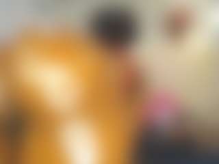 Caramel Empress's Live Sex Cam Show