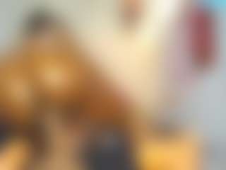 Caramel Empress's Live Sex Cam Show