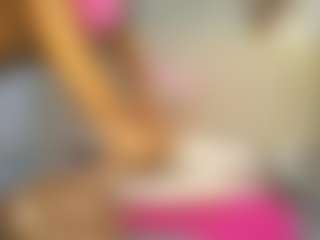 Live cam show with Caramel Empress - Foot Fetish on Camsoda