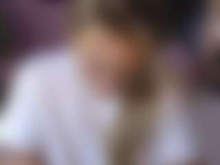 hott__mind MILF webcam performer live streaming