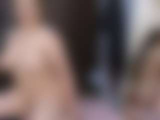 Live cam show with hott__mind - Double Penetration on eurowanks.com