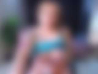 Show en direct avec hott__mind - Spy MILF sur Camsoda