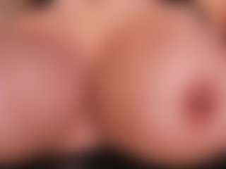 MaryLewis's Live Sex Cam Show