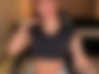 MaryLewis's Live Sex Cam Show