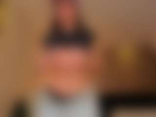 MaryLewis's Live Sex Cam Show
