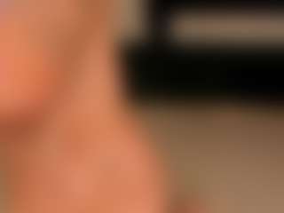 MaryLewis's Live Sex Cam Show