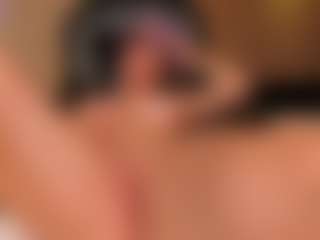 MaryLewis's Live Sex Cam Show