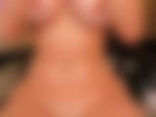 MaryLewis's Live Sex Cam Show