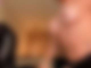 MaryLewis's Live Sex Cam Show