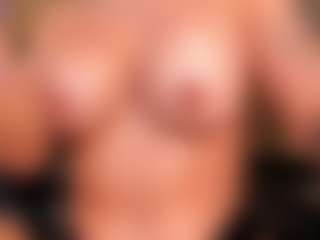 MaryLewis's Live Sex Cam Show
