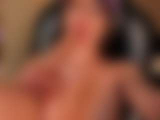 MaryLewis's Live Sex Cam Show