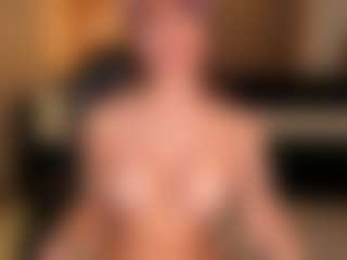 MaryLewis's Live Sex Cam Show