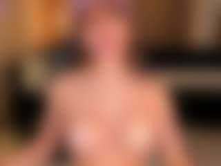 MaryLewis's Live Sex Cam Show