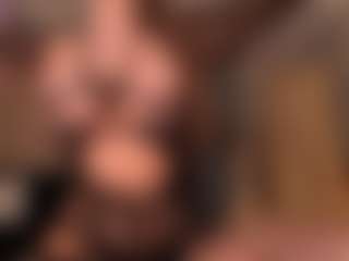 MaryLewis's Live Sex Cam Show