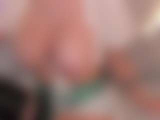 MaryLewis's Live Sex Cam Show