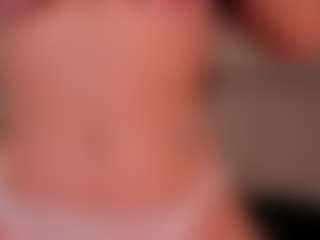 Live cam show with MaryLewis - Blonde Hair Toys on livesuperchat.net