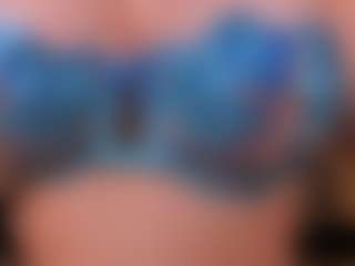 MaryLewis's Live Sex Cam Show