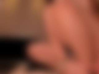 MaryLewis's Live Sex Cam Show
