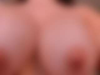 MaryLewis's Live Sex Cam Show