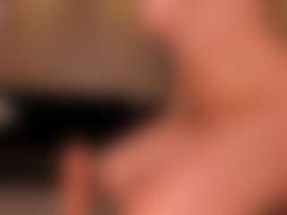 MaryLewis's Live Sex Cam Show