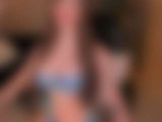 MaryLewis's Live Sex Cam Show