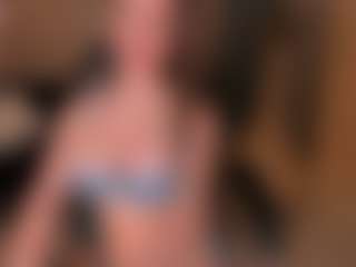 MaryLewis's Live Sex Cam Show