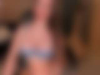 MaryLewis's Live Sex Cam Show