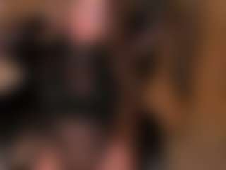 MaryLewis's Live Sex Cam Show