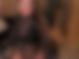 MaryLewis's Live Sex Cam Show
