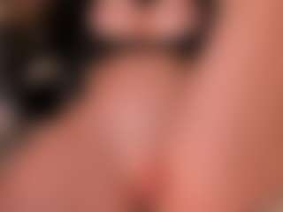 MaryLewis's Live Sex Cam Show