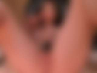 MaryLewis's Live Sex Cam Show