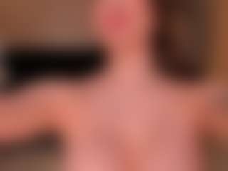 MaryLewis's Live Sex Cam Show