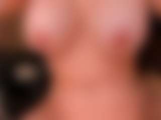MaryLewis's Live Sex Cam Show