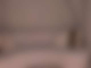 MaryLewis's Live Sex Cam Show