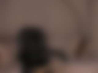 MaryLewis's Live Sex Cam Show