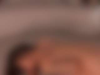 MaryLewis's Live Sex Cam Show