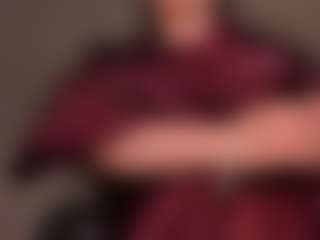 MaryLewis's Live Sex Cam Show