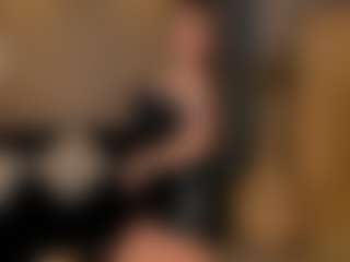MaryLewis's Live Sex Cam Show