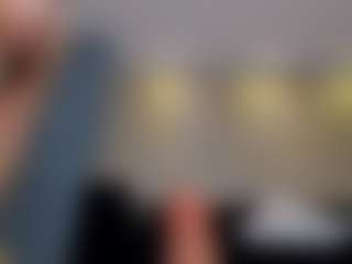 MaryLewis's Live Sex Cam Show