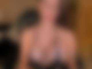MaryLewis's Live Sex Cam Show