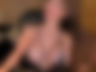MaryLewis's Live Sex Cam Show