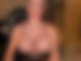 MaryLewis's Live Sex Cam Show