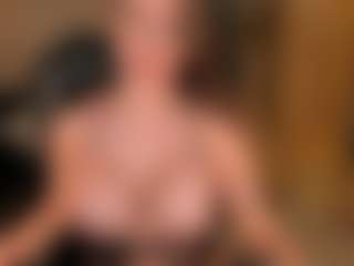 MaryLewis's Live Sex Cam Show