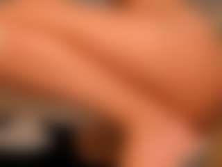 MaryLewis's Live Sex Cam Show