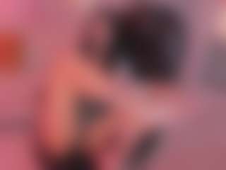 Bella Carteer's Live Sex Cam Show