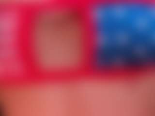 Live cam show with Bella Carteer - Facial on Mixed Magazine Live