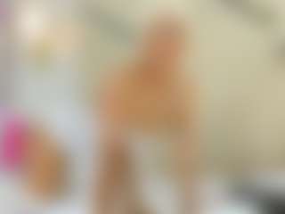 Lia's Live Sex Cam Show