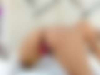 Live cam show with Lia - Mature on iamadamtest123.com