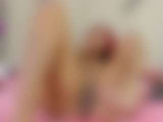 Live cam show with Lia - Role Play on Milfs Live