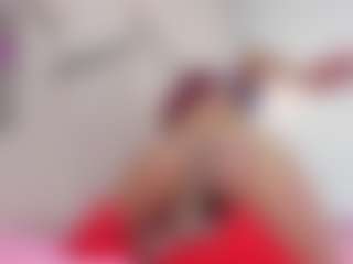 Live cam show with Lia - Brown Hair on SpunkLive